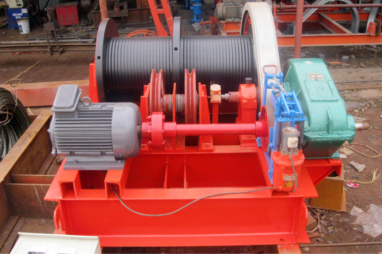 固定卷揚(yáng)啟閉機(jī)