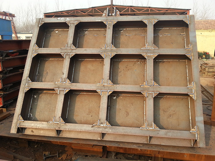 鋼<a href='/default.html'>閘門</a>